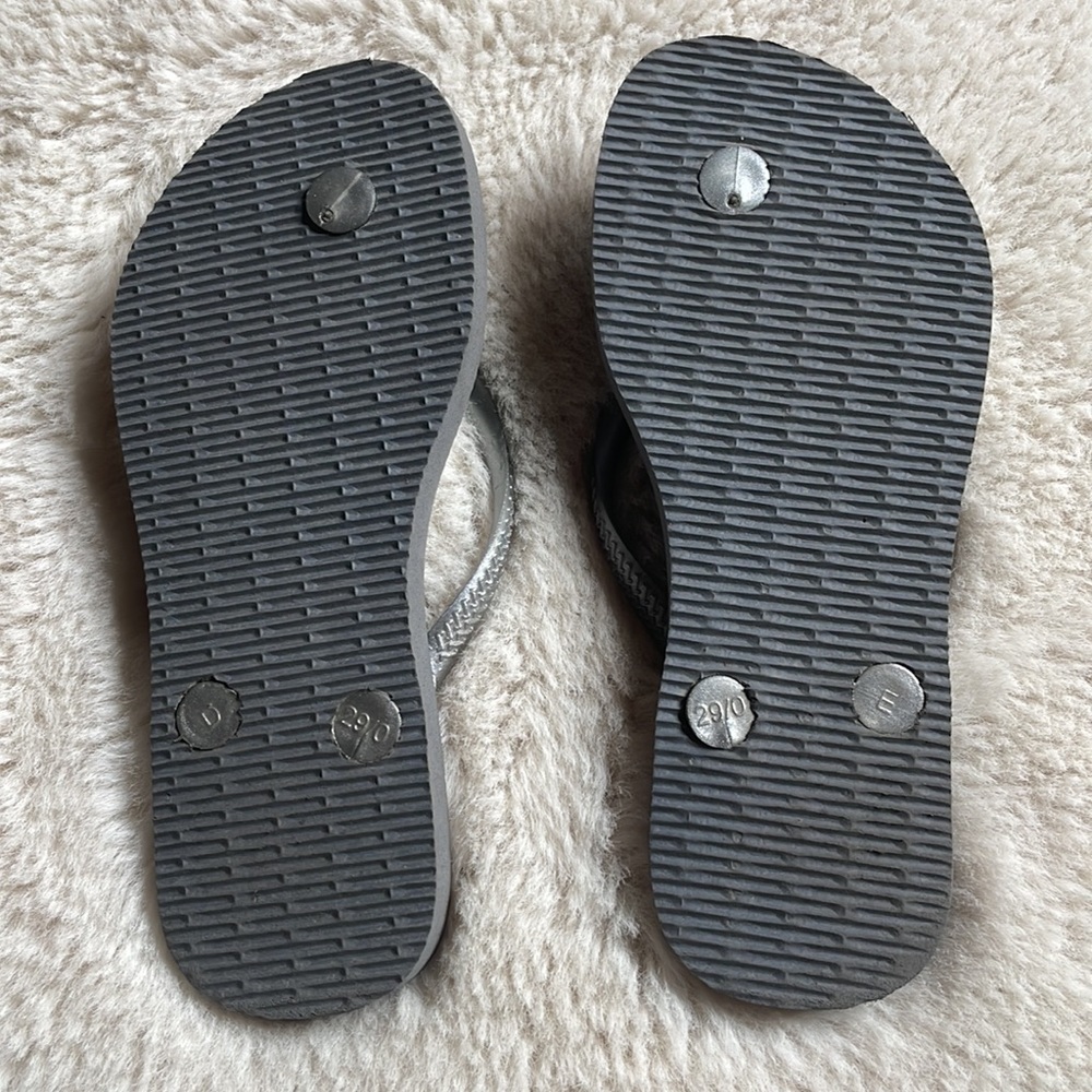 Havaianas | Silver Gray Flip Flops | 13C / 1Y - Picture 9 of 10